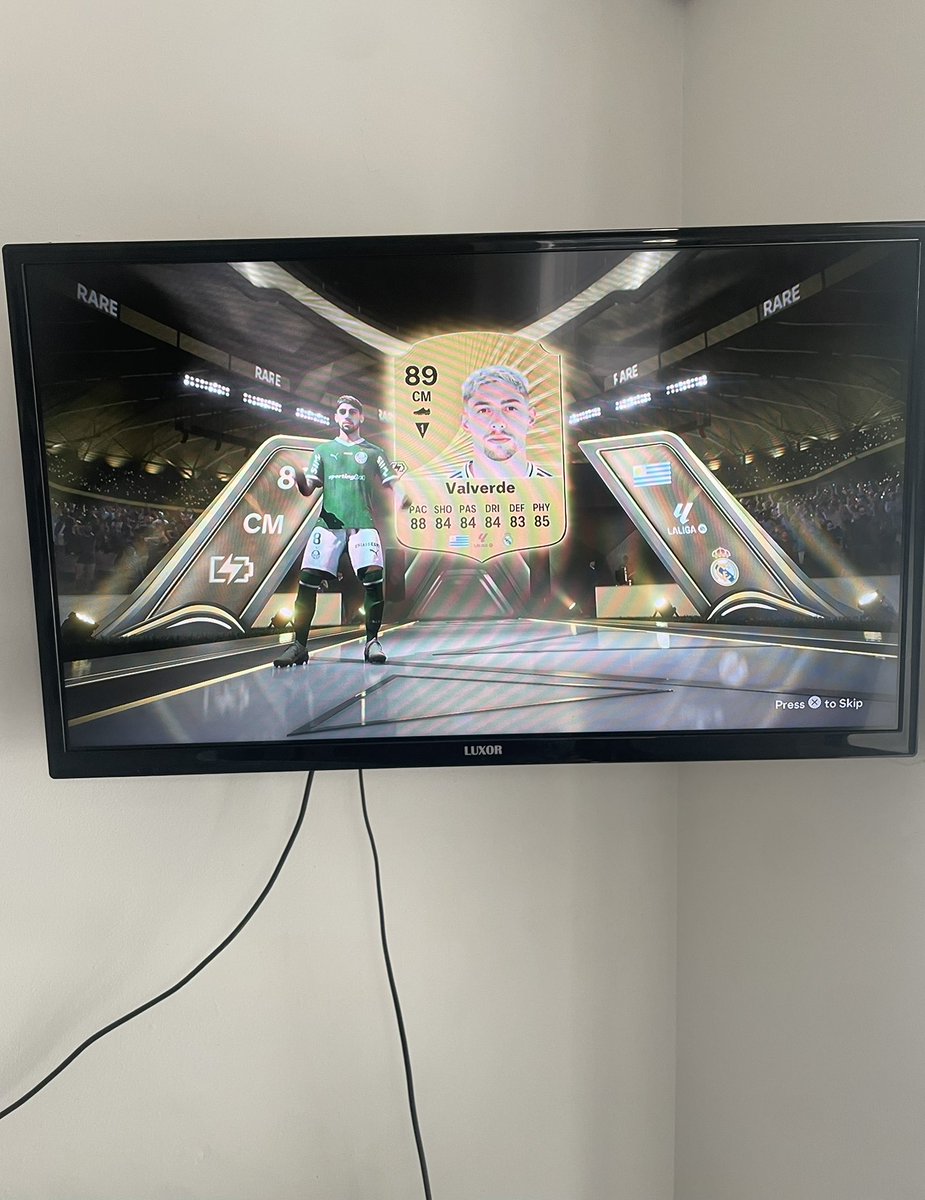 Davo1726's tweet photo. @FUTBIN Went 7-8 😂 https://t.co/xb4EfM4q7Z