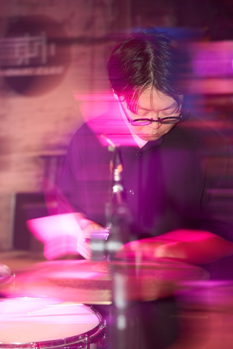 2025/8/26 at 北京omni club

*set rist*

[穂高solo]
1.光
2.君の一番好きなもの
3.静かな空

[ほたるたち]
1.緑
2.恋をした男の子
3.season's song
4.風の向こう
5.うちゅう
6.SAYONARA
7.夜と風
8.新しい道
9.ほたる
10.いつか
〜ancore〜
1.帰り道
2.朝焼けの夢

謝謝！