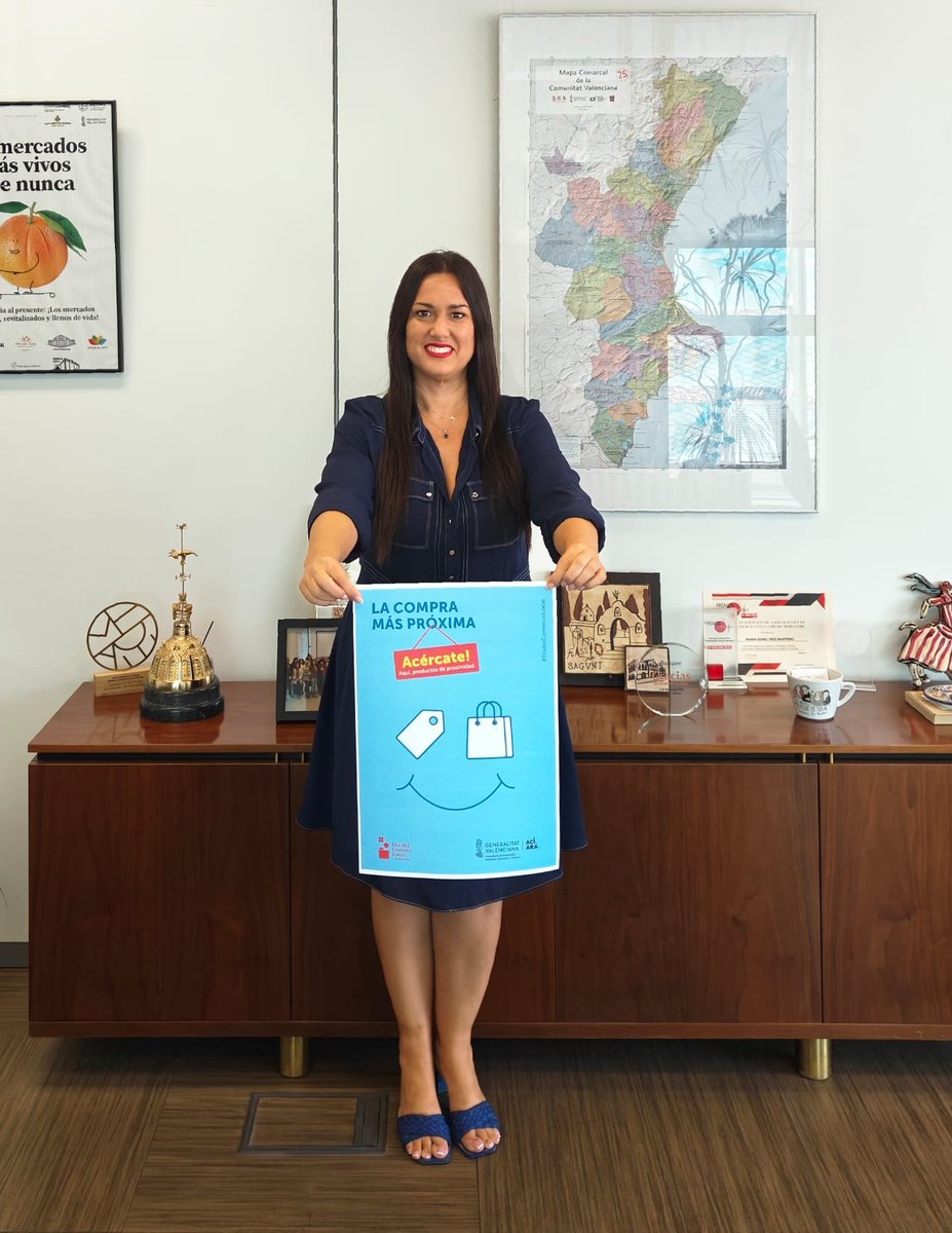 GVA Inicotur (@gvainicotur) on Twitter photo ‼️La DG de Comercio, Artesanía y Consumo de <a href="/GVAinicotur/">GVA Inicotur</a> impulsa el comercio local con la campaña "La compra más próxima. Acércate". Ha comenzado la distribución de todo el 📸material gráfico y 📹audiovisual. <a href="/maribelsaezm/">Maribel Sáez</a>
👉breu.gva.es/b/v6-t ‼️La DG de Comercio, Artesanía y Consumo de <a href="/GVAinicotur/">GVA Inicotur</a> impulsa el comercio local con la campaña "La compra más próxima. Acércate". Ha comenzado la distribución de todo el 📸material gráfico y 📹audiovisual. <a href="/maribelsaezm/">Maribel Sáez</a>
👉breu.gva.es/b/v6-t