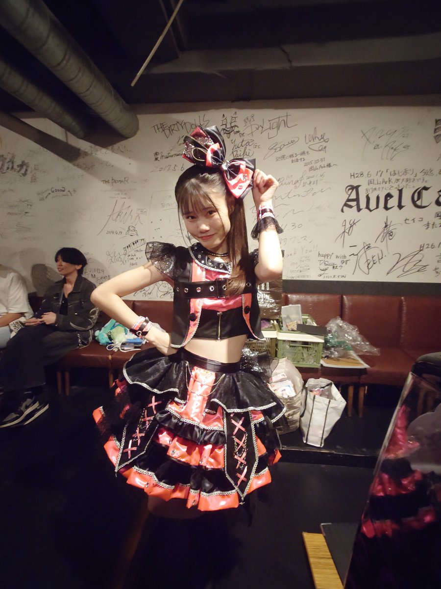 hideki4972's tweet photo. IDOL fashion fesに行ってきました😊
２か月ぶりの推し活です😁
mioちゃんの衣装、どちらも可愛く似合ってました🥰
#mio #mio130  #IDOL_fashion_fes https://t.co/yUE7Fa5Bks