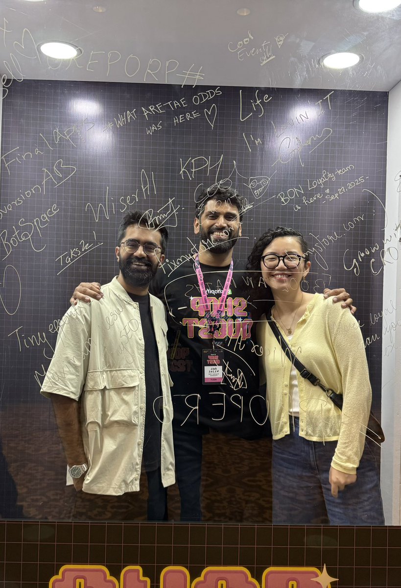 Adi Vijai 🦊 tweet media