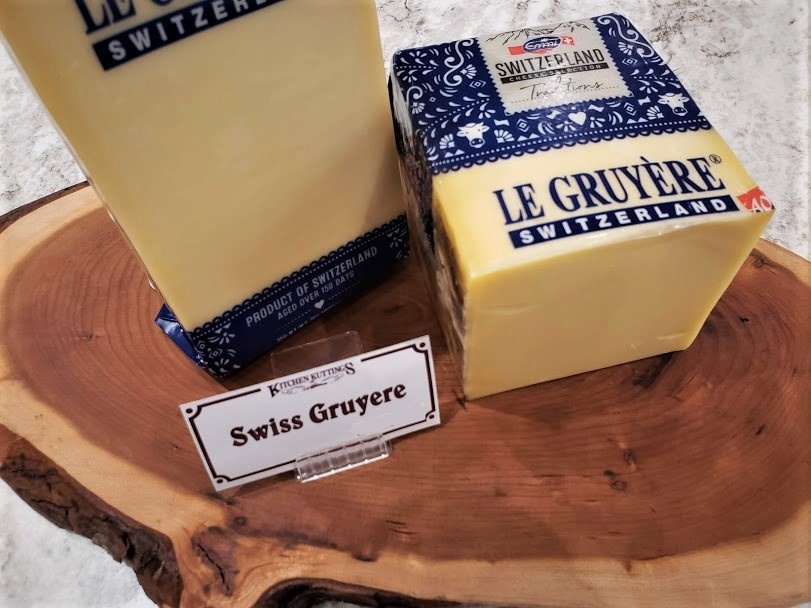 Our kitchen and deli are preparing for Thanksgiving! To make your holiday stress-free, be sure to order your homemade baked goods, as well as fresh-cut meats and cheeses, early. We're here to help you provide the best for your loved ones—because homemade and fresh is always best!