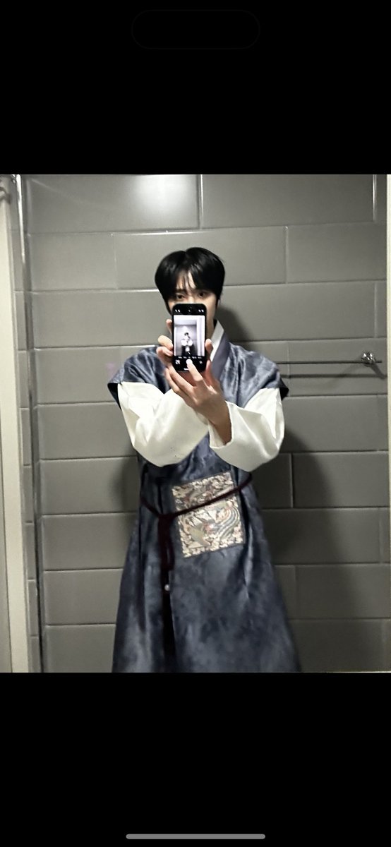 TPST_twt's tweet image. [#은찬] 즐거운 추석 보내~! 💛