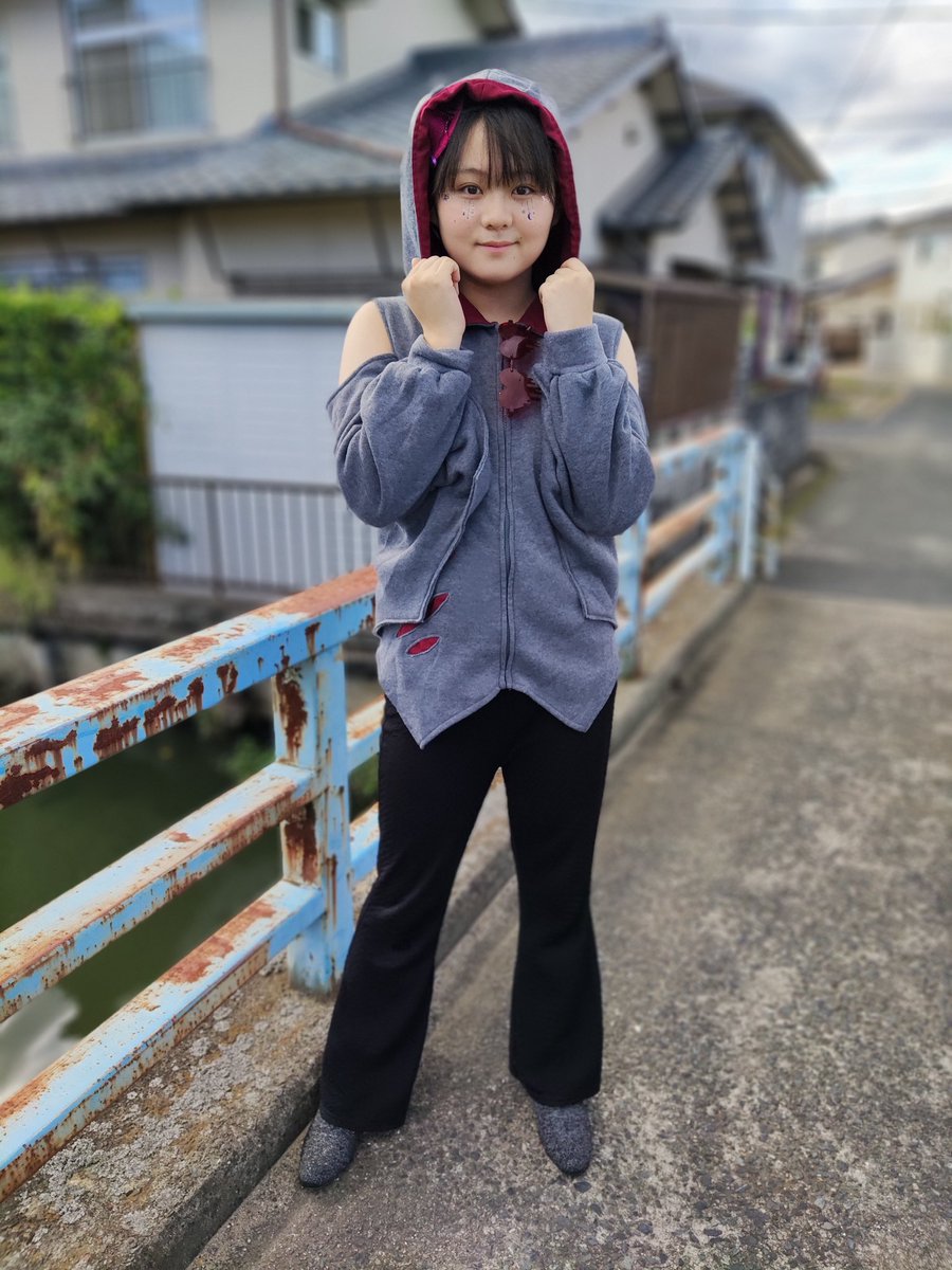 boushitasuki's tweet photo. こんばんは🌃
#KIDsFES46plus
#たまテレ
#岡山歌っ子すずちゃん 🌻
#かわいいに癒やされよう
#ポートレート
#物販撮影
振り向いてもらったら後ろに尻尾が😃
すずちゃん撮影③ https://t.co/yd2fRJoRBS