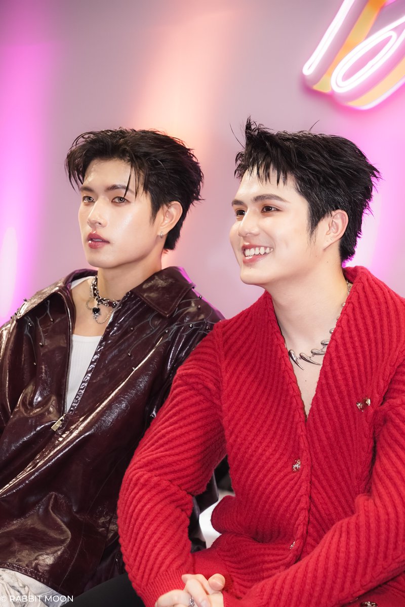 ภาพบรรยากาศงาน GourmetMarket BeautyParlour เมื่อวานนี้ ขอบคุณแฟนๆทุกคนที่มาร่วมสนุกด้วยกันนะครับ

#DRJOrganicToothpaste 
#Turbo4Wds
#RABBITMOON