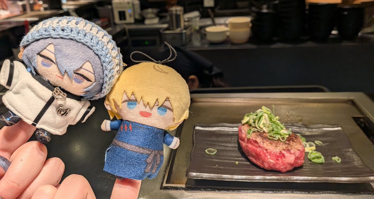 りつこ tweet media