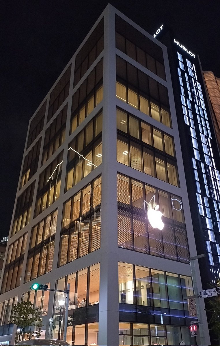 kp_129_43_kate's tweet photo. #AppleGinza 行ってきた👍
AppleVisionProを体験してきたよ❤️💜🩵
Number_iの空間体験のはなかなか予約取れず…だけど、
Apple vision Pro 、スゴすぎた。
コッチにもNumber_iは出てくるのね♡
ハマりそうでまた体験しに行きたくなった
#Number_Tim
#Number_i
#NumbersTimZone https://t.co/0pA1valGe8