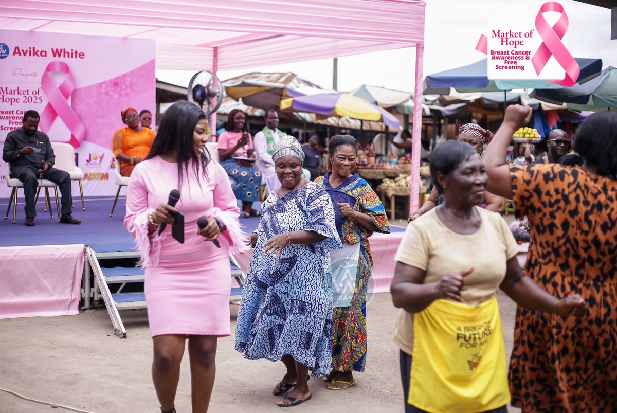 AvikaWhite's tweet photo. Learning, laughter, and lively moments 💕
At Market of Hope 2025, we educated, danced, and connected — because awareness should inspire joy and community. 🎗️💃🏽
#AvikaWhite #MarketOfHope2025 #HopeInAction #PinkOctober https://t.co/dGQaXvuCCr