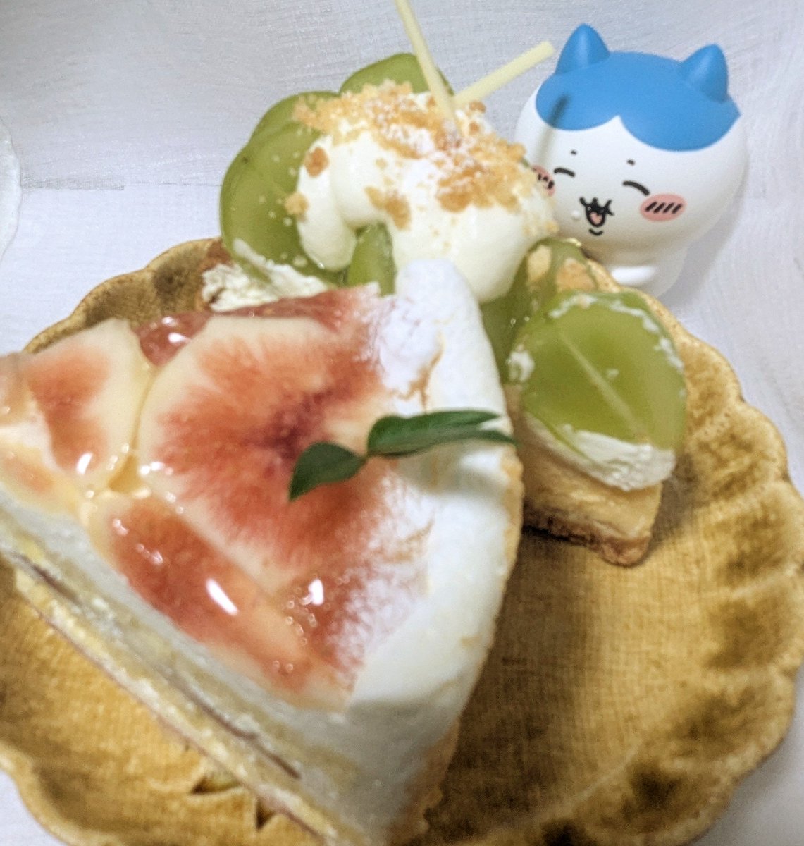 誕生日なので🍰2個いただきますよ💪