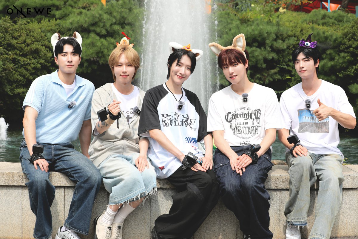 [#WE_SPACE]

우리 위브들💖
바쁜 일상 잠시 내려놓고, 따뜻한 마음으로
원위와 함께하는 한가위 되길 바라요🌕

🔗 onewe.co.kr/contents/68e3a…

#원위 #ONEWE #위브 #추석
#위브_풍성한_한가위_보내세요🌕