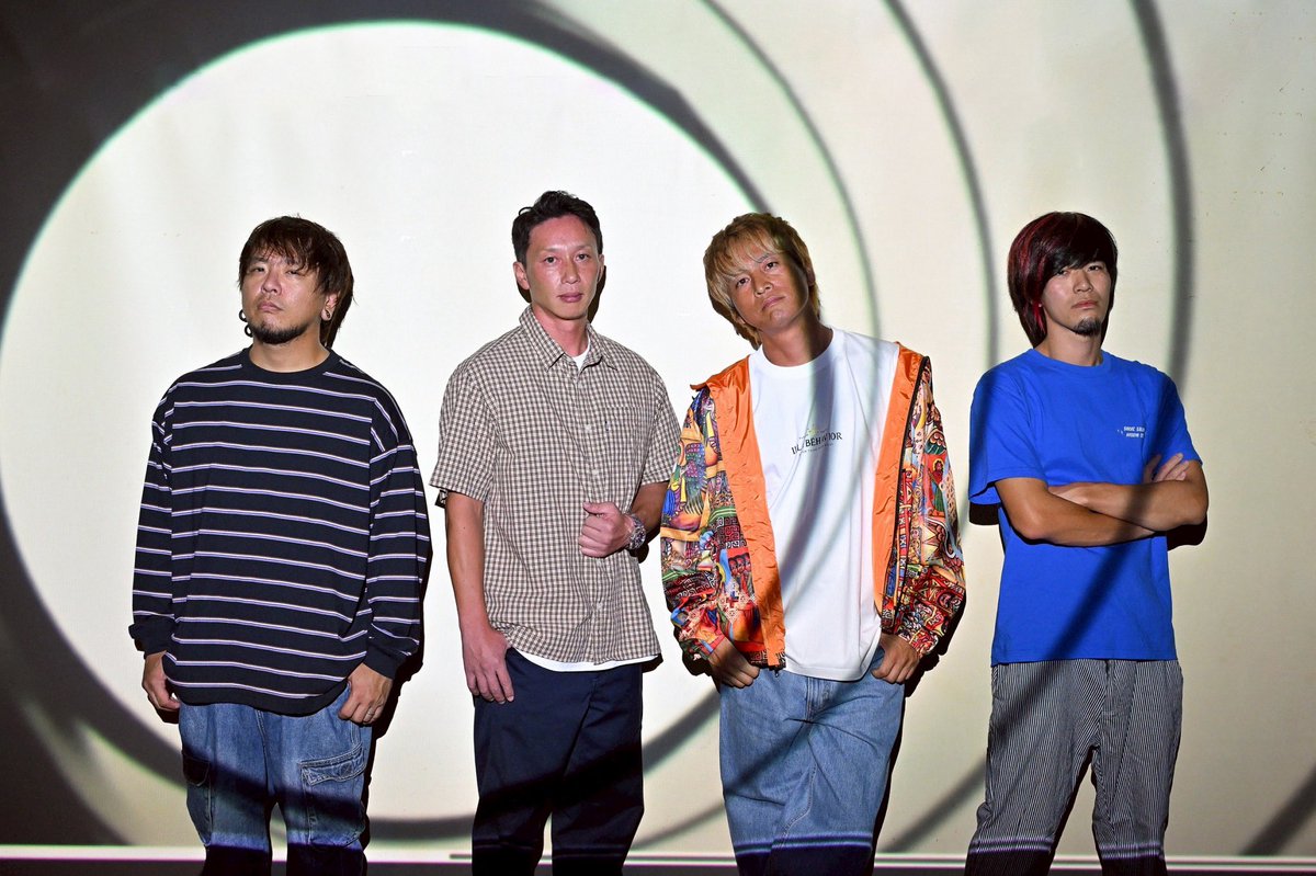 【新メンバー加入!】

本日2025年10月6日付でこれまでサポートドラマーとして共にステージに立ってきた
CAMA.IKD(カマイケダ)が正式にメンバーとして加入することになりました。

より強固な新体制で新しい旗を掲げます。
是非これからのFL▲Gに期待してください。

instagram.com/p/DPdx8Z2E-i6/…