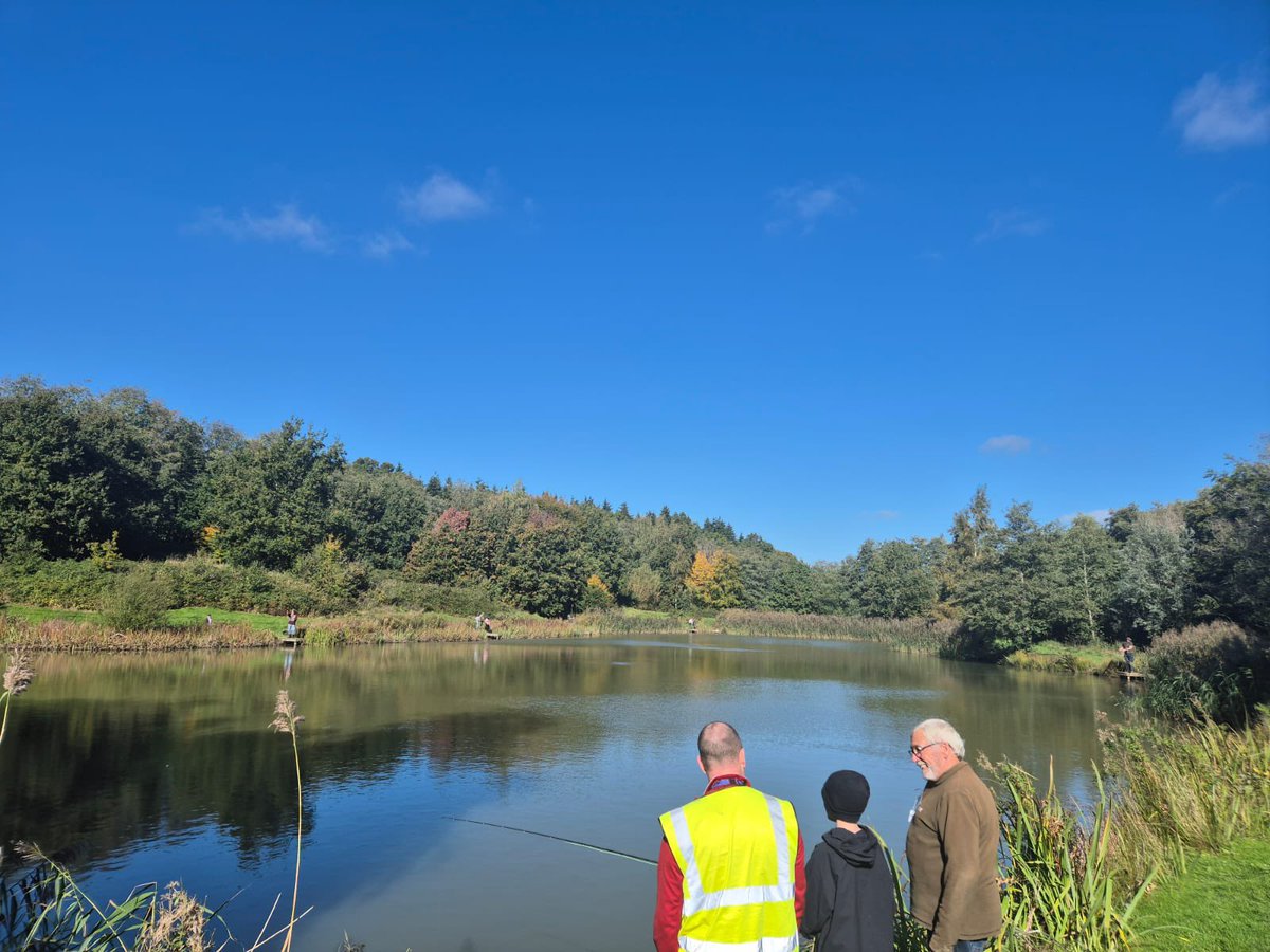 RavensbourneSch's tweet photo. This morning some of our students have been fishing. What a great experience! #integrity #excellence #ambition https://t.co/wOQbdjVBjR