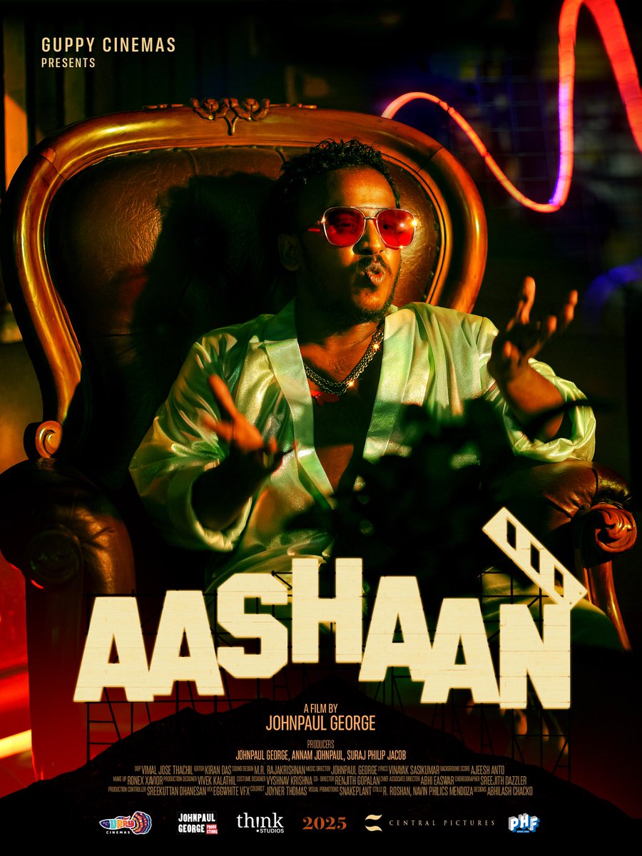 guppycinemas's tweet photo. Abin Bino as film unit member
 AMBAADY🔥 https://t.co/HNDPZ7Jj2A