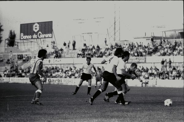 Casi 40 años después, <a href="/GironaFC/">Girona FC</a> y <a href="/CEConstancia/">CE Constància</a> volverán a medirse en partido oficial. Esta vez, en la Primera Ronda de Copa del Rey.

La última vez que se enfrentaron, lo hicieron en la difunta Segunda B. Pero durante toda la vida lo han hecho entre Tercera y Segunda B.
