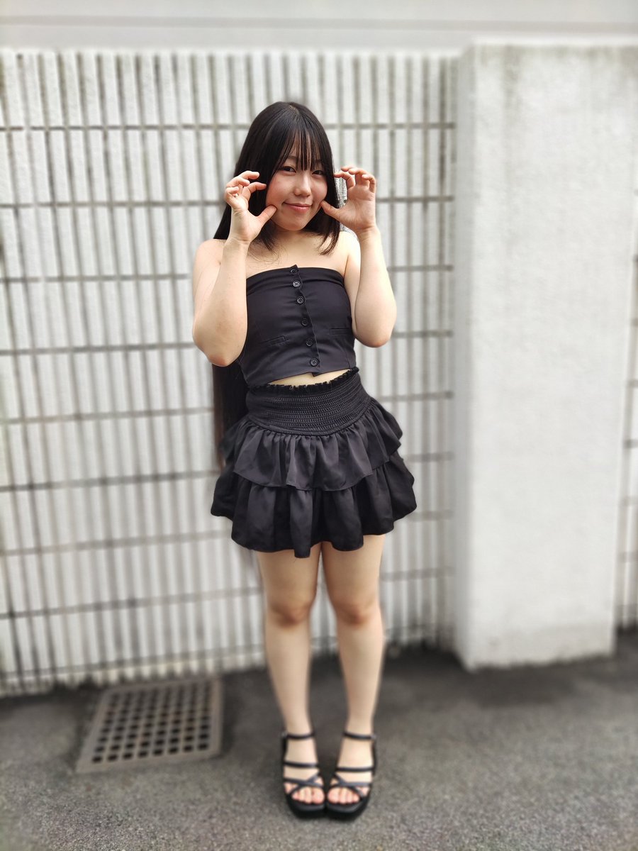 boushitasuki's tweet photo. こんばんは🌃
#KIDsFES46plus
#たまテレ
#結月 ちゃん
#徳島アイドル
#かわいいに癒やされよう
#ポートレート
#物販撮影
来年には切るみたいなので沢山撮っとかなきゃ
ゆづぴー撮影② https://t.co/hcTNFNiSzo