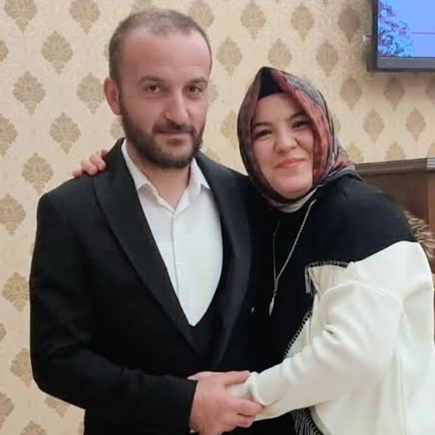 Trabzon’da, 2 ay önce eşini önce bıçakla yaralayan, ardından tüfekle vurarak öldürdükten sonra ormanlık alana kaçan şahsın, ormanlık alanda yabani hayvanlar tarafından parçalanmış cesedi bulundu.