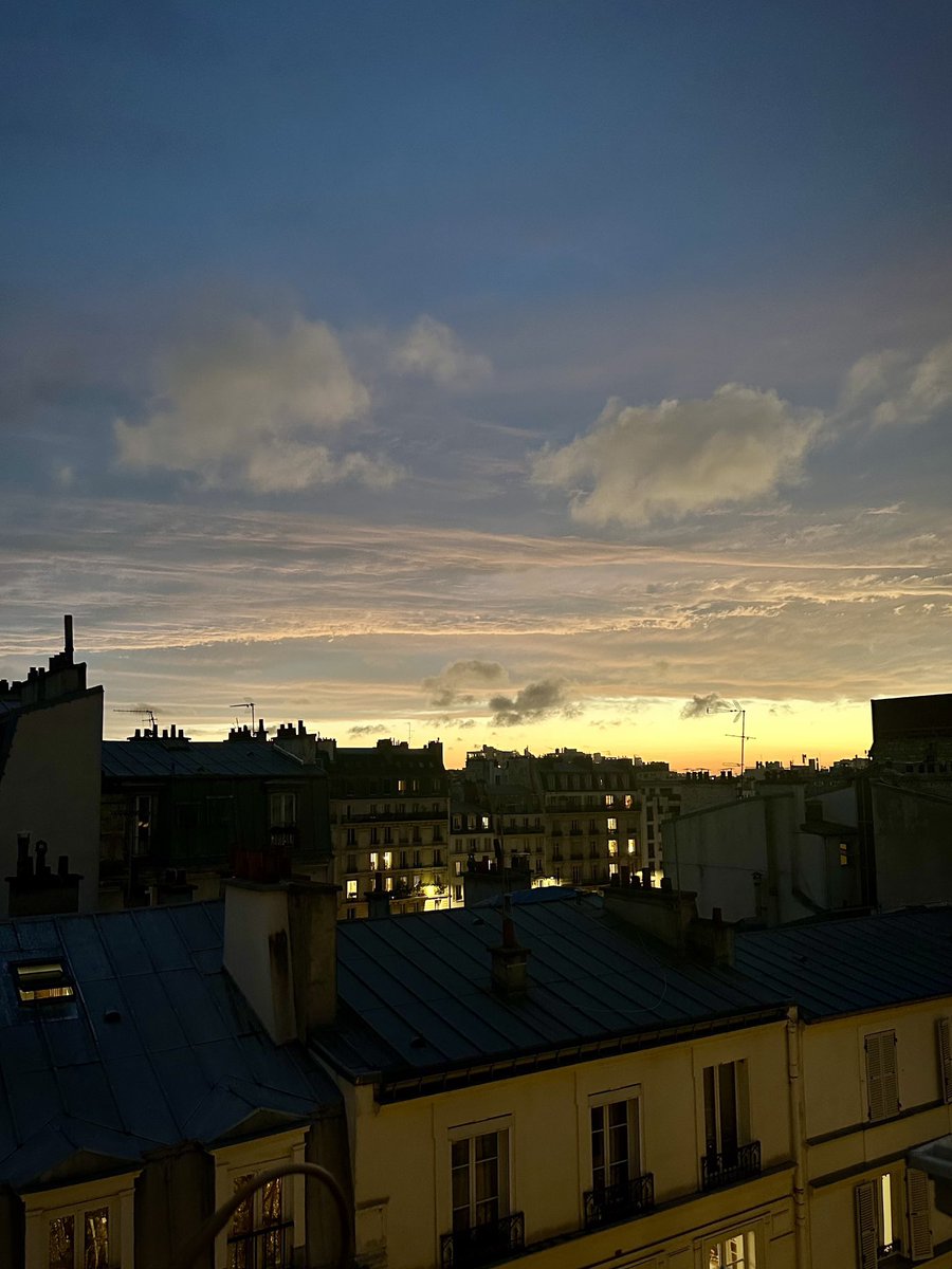 cttieu's tweet image. French Fall