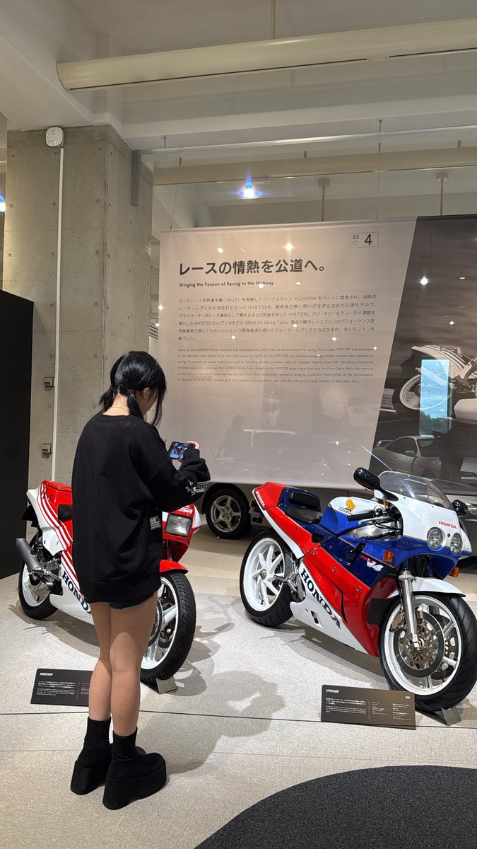 yuto_0924_'s tweet photo. 赤ちゃんはバイクと車に興味津々‼️
気になってるバイクが誰かに影響されてレーレプばっかりなのは内緒
@15nyan_zz
#nsr500 #honda #forceV4 #レーサーレプリカ #レーサーレプリカ展 #senna #nsr250r #mc16 #vfr750 #rc30 https://t.co/QPitouG46M