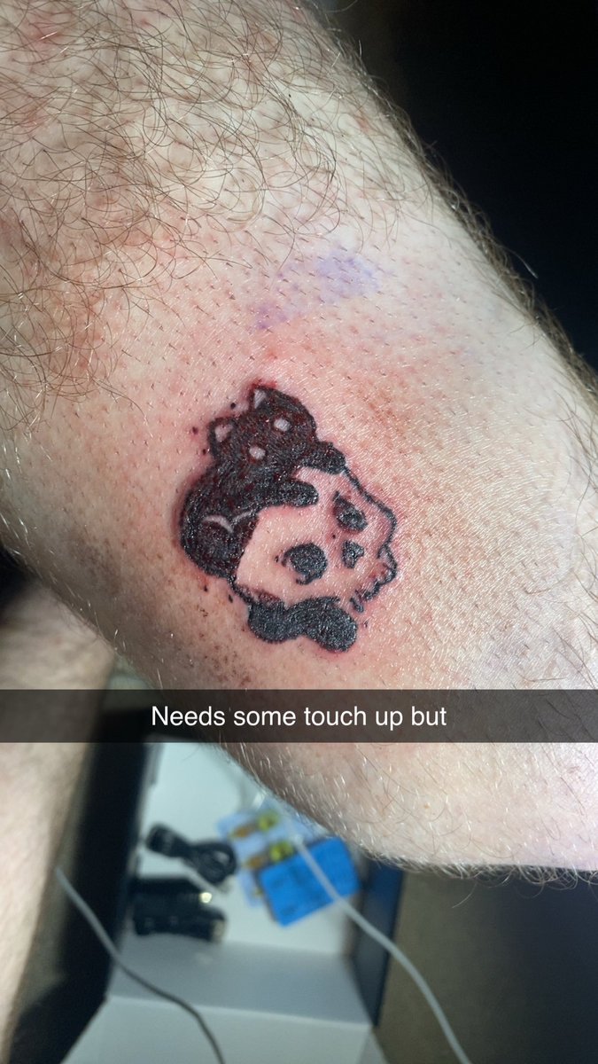 overxelAs's tweet image. Hello I got bored and bought a tattoo gun and I’m addicted to giving myself tattoos