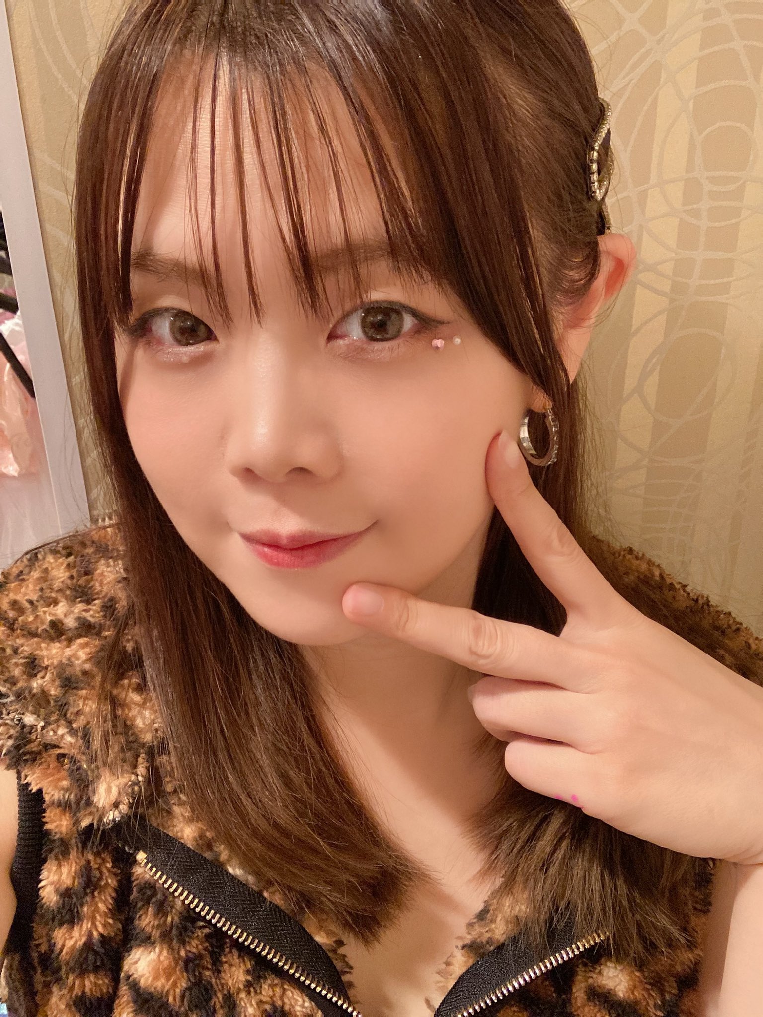 Lee様♡ありがとうございます♡ ☆*・ﾟ•*¨*•.¸¸☆*・ﾟ•*¨*•.¸¸☆ ⁡ ⁡ 綺麗な桜が落ちてたー