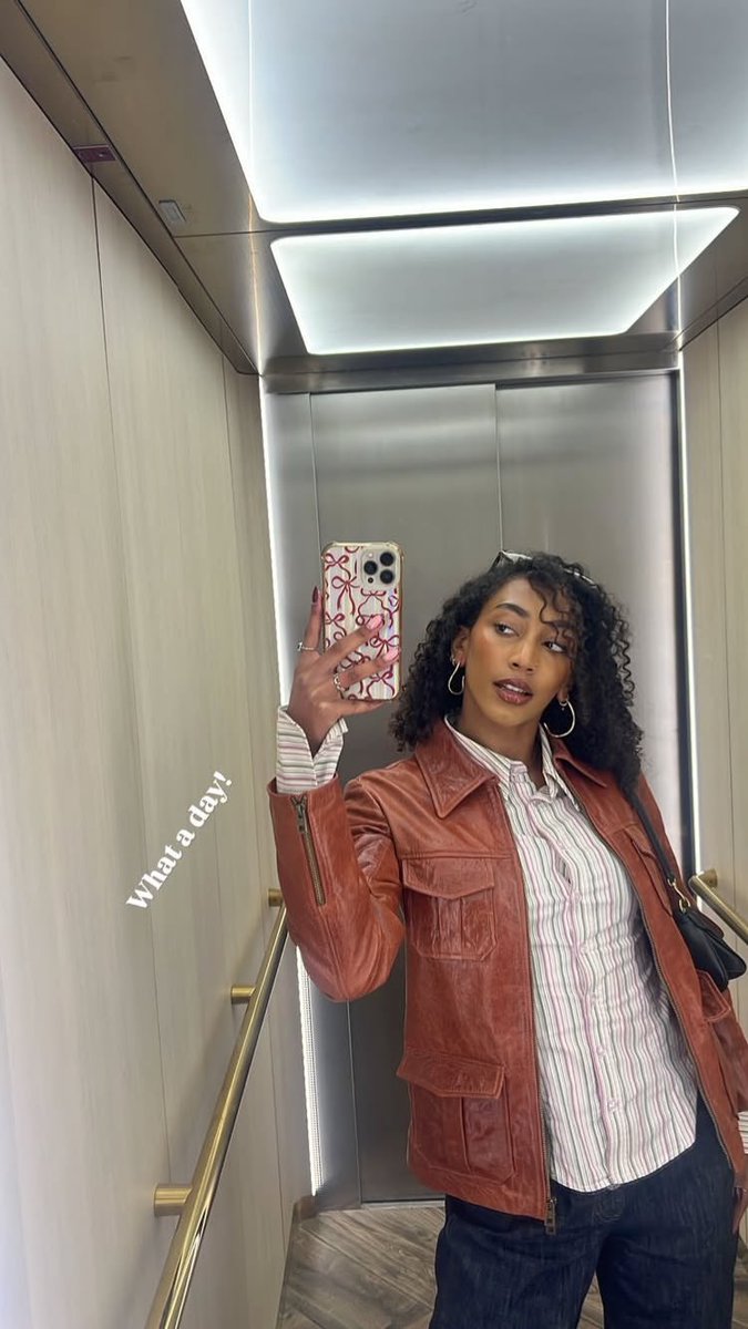 anotherrhall's tweet image. bella via her instagram stories after rachel’s concert last night