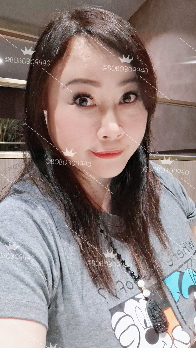 中秋月圓人團員～祝福所有推粉中秋節快樂💕💕💕
#從白天忙碌到晚上～不免俗的也要跟風吃烤肉😁😁😁
#餐廳烤肉沒香只好回家在吃另類香腸來滿足😆😆😆
（#愛心留言+#轉推跟隨💖）
#大奶
#熟齡大姐姐 https://t.co/lA21ZE0eWG