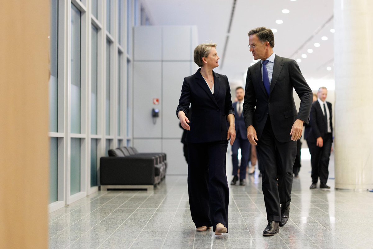 Yvette Cooper tweet media