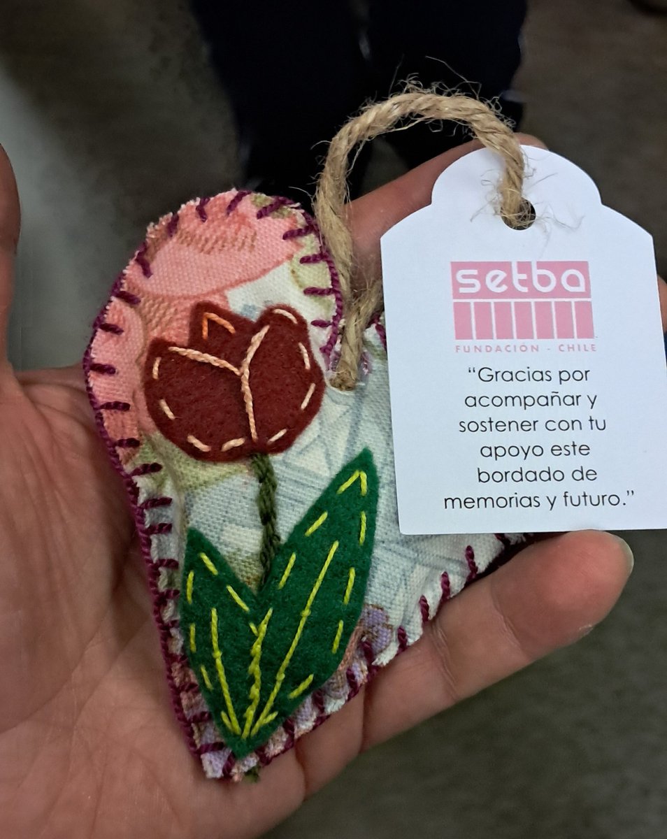 Daniela Cobos tweet media