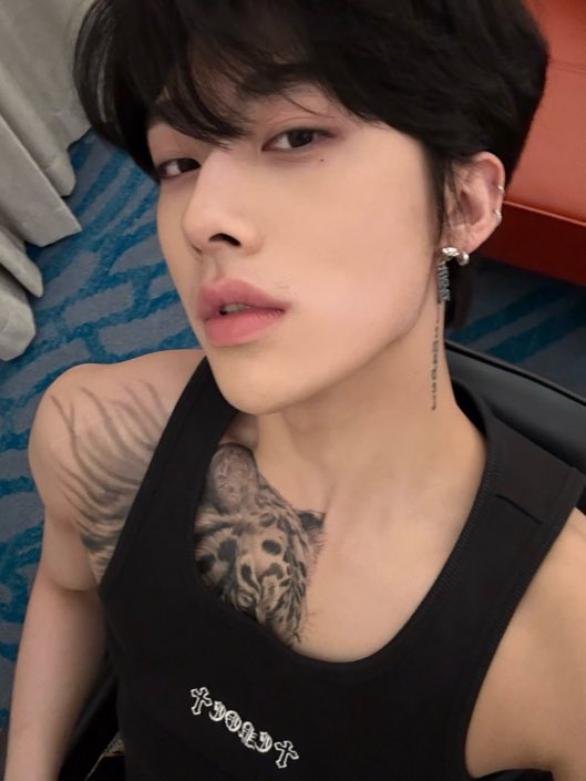 visualcentral's tweet image. tiger