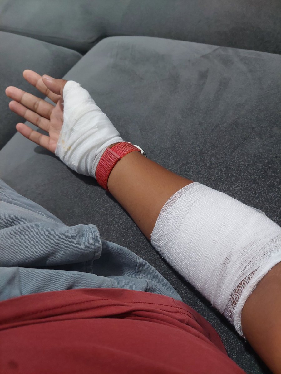 งดกิจกรรมใช้มือยาวๆไป😢