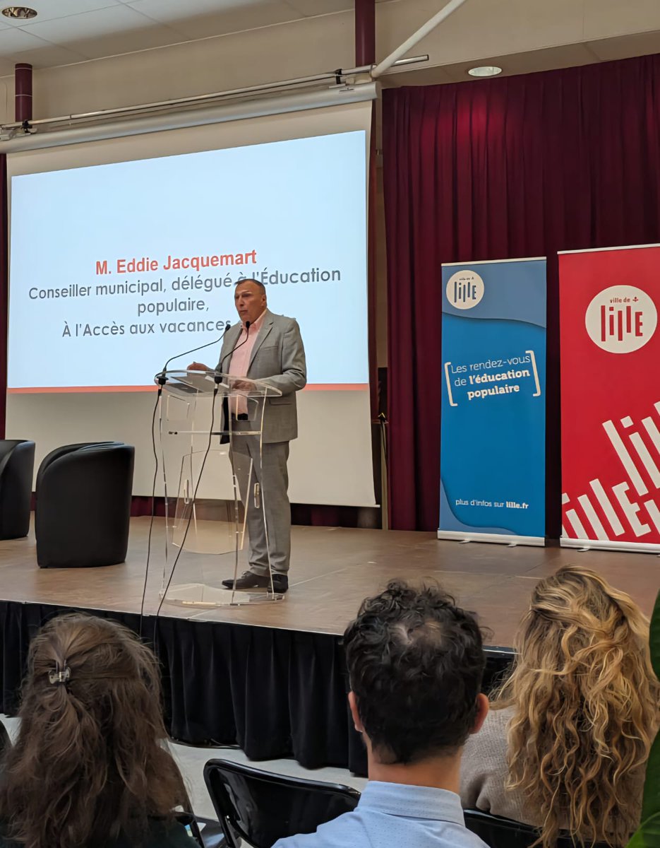 Pour sa 3 édition, la Semaine de l’éducation populaire s’ouvre avec une conférence sur l’éducation aux médias et à l’information, avec <a href="/Ardeslandes/">Arnaud Deslandes</a> et <a href="/EddieJacquemart/">Eddie Jacquemart</a>. Apprendre et comprendre le monde, c’est à tout âge de la vie ! #villeapprenante <a href="/UNESCO/">UNESCO 🏛️ #Education #Sciences #Culture 🇺🇳</a>
lille.fr/Actualites/L-e…