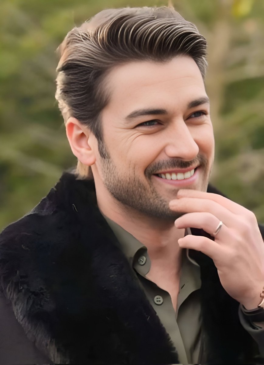 yetenekli, karizmatik ve çok yakışıklı #AlpNavruz