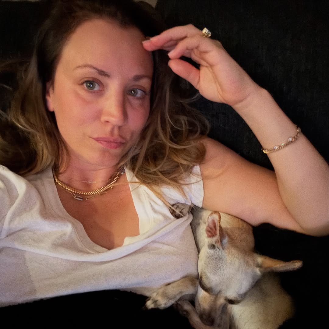 #KaleyCuoco Hello everyone