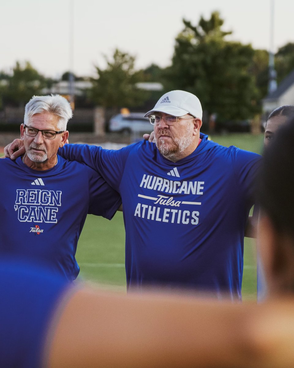 Happy National Coaches Day to the ones behind the hustle! 👏

#ReignCane