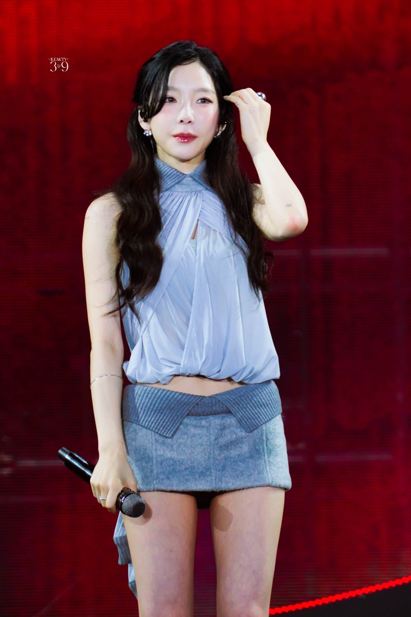 ileakty39's tweet photo. We don't need a reason to love Taeyeon, just the fact that she exists is more than enough

#Perfect10seWithTaeyeon  
HAPPY TAENGTH
#태연아_우리의_10년은_너였어 https://t.co/dFOcMlfvWg