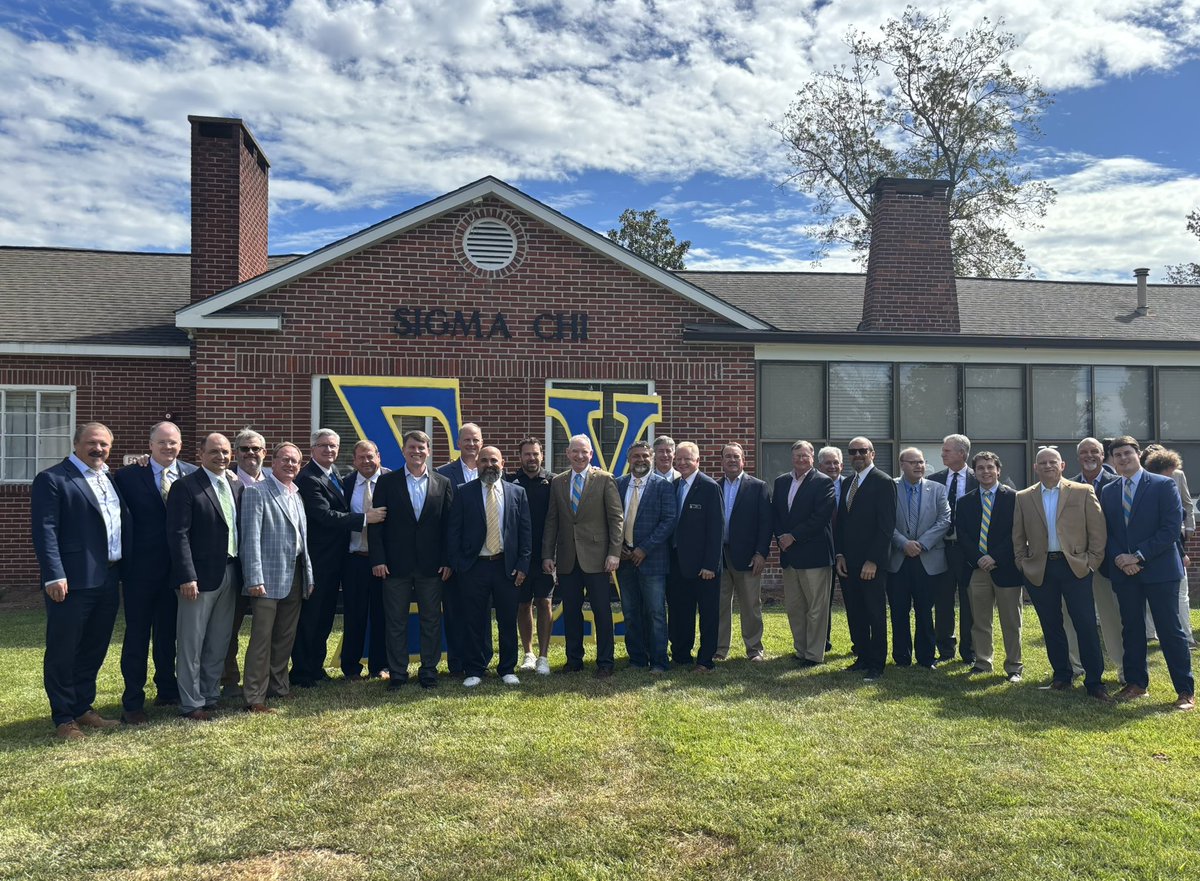 SouthMSSigAlums's tweet photo. Congratulations to Sigma Chi Theta Delta chapter on initiating an awesome group of young men and leaders this weekend. 16 new brothers were welcomed with a host of alumni showing up to support. Congratulations fellas! Keep growing and becoming leaders of men. #inhoc https://t.co/DCY2AaiI7z