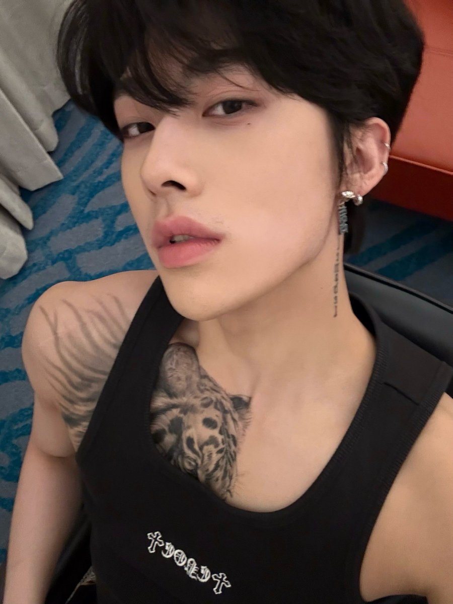 1meloncat's tweet photo. เทอค้าบเค้าหึง เทอลบได้แล้วอย่าประชดเค้าแบบนี้ https://t.co/eXrkVxEMUI