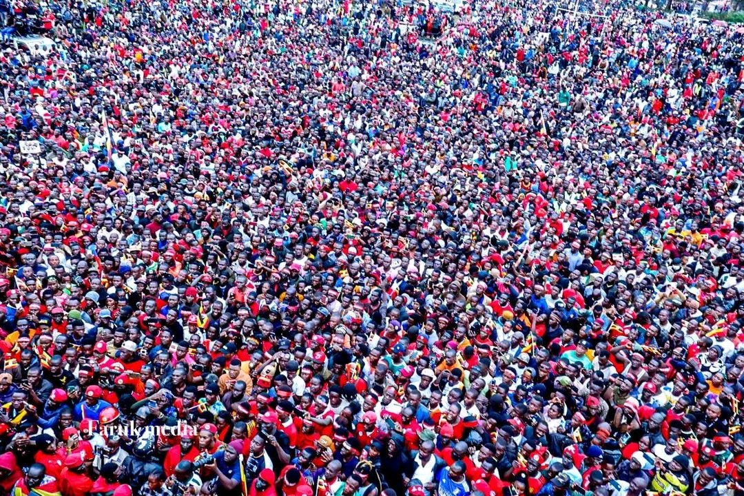OppresedUgandan's tweet photo. @rwomchechen πΊπ¬β±οΈChange is just near the door, only me & u to raise up to end dictator Mu7's Evil Regime as soon as possible - DO SOMETHING now. We have God on our side
Enough is Enough
#FreeUganda
#Vote4Nup
#ANewUgandaNow
#ProtestVote2026
#PeoplePowerOurPower
#WeAreRemovingADictator
β₯οΈποΈβ±οΈ https://t.co/Ho6K8QWAK1
