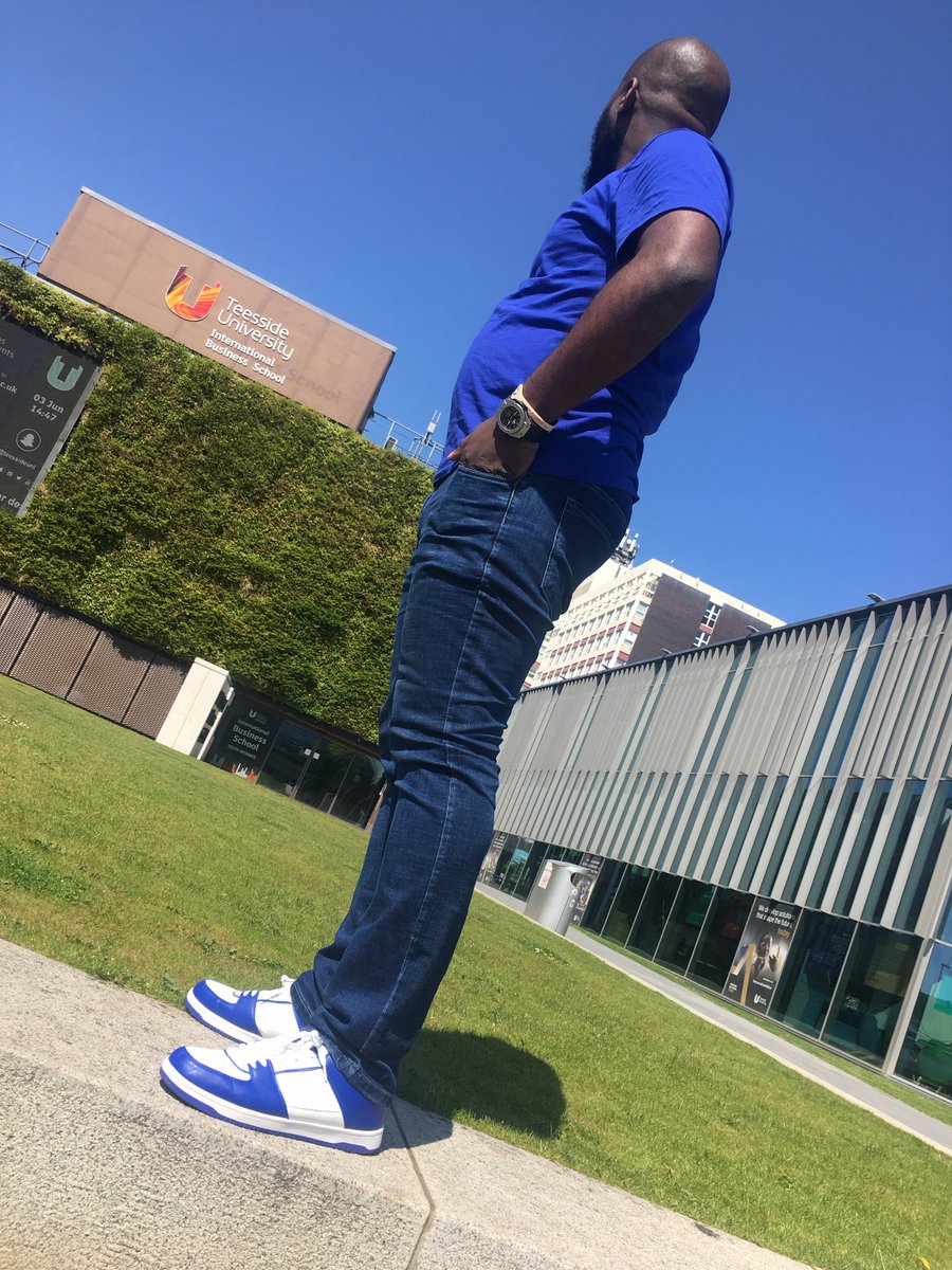 oluwakso's tweet image. I still remember standing in front of the university signage, thinking about how I will pay £17,000 in tuition. It looked impossible then… but God made a way 🙏🏾