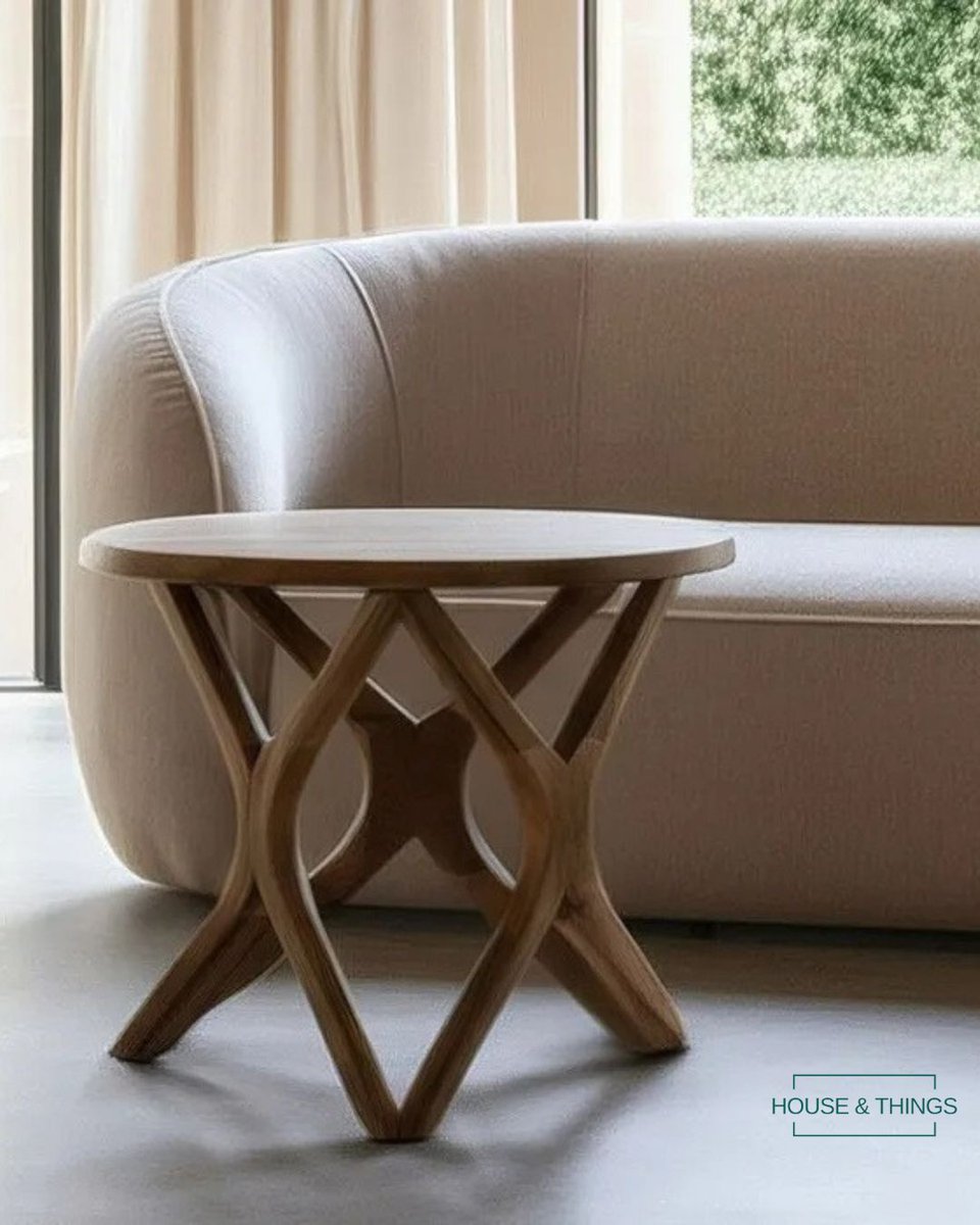 HouseandthingsO's tweet image. ¿Por qué esta mesita Miel en madera de mango forma parte de nuestra colección permanente?.

Porque es una pieza atemporal que aporta calidez natural y eleva cualquier espacio con su diseño orgánico y equilibrado.

f.mtr.cool/fhucxwmkxy

#mueblesonline