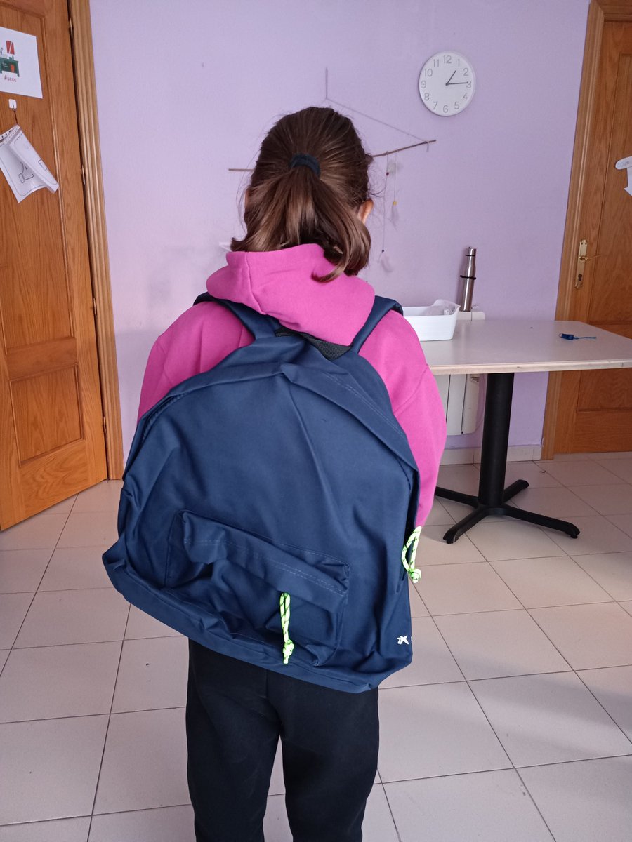 Empezamos octubre con nuevas mochilas y material escolar por parte de <a href="/FundlaCaixa/">Fundación ”la Caixa”</a>
Muchas gracias por colaborar con nosotras un año más!!!🎒
#caixaproinfancia #refuerzoeducativo