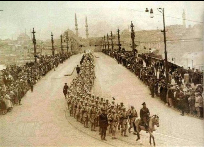 __Geldikleri ,

Gibi . . . . .

Giderler!!.....🇹🇷

/Gazi Mustafa Kemal ATATÜRK/

6 Ekim İstanbul’un Kurtuluşu,
Kutlu Olsun.....🇹🇷🇹🇷

#tarihdebugün #6ekim #istanbulunkurtuluşu
#YaşasınKemalizm