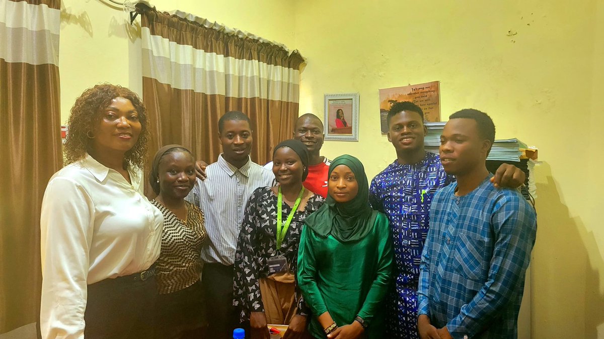 Today, the EMSA executives paid a courtesy visit to the Head of Department, Prof. A. S. Omosidi, and our Staff Adviser, Dr. Ijeoma Ogbudipka.
Discussions focused on strengthening collaboration and sharing the association’s plans for the session.