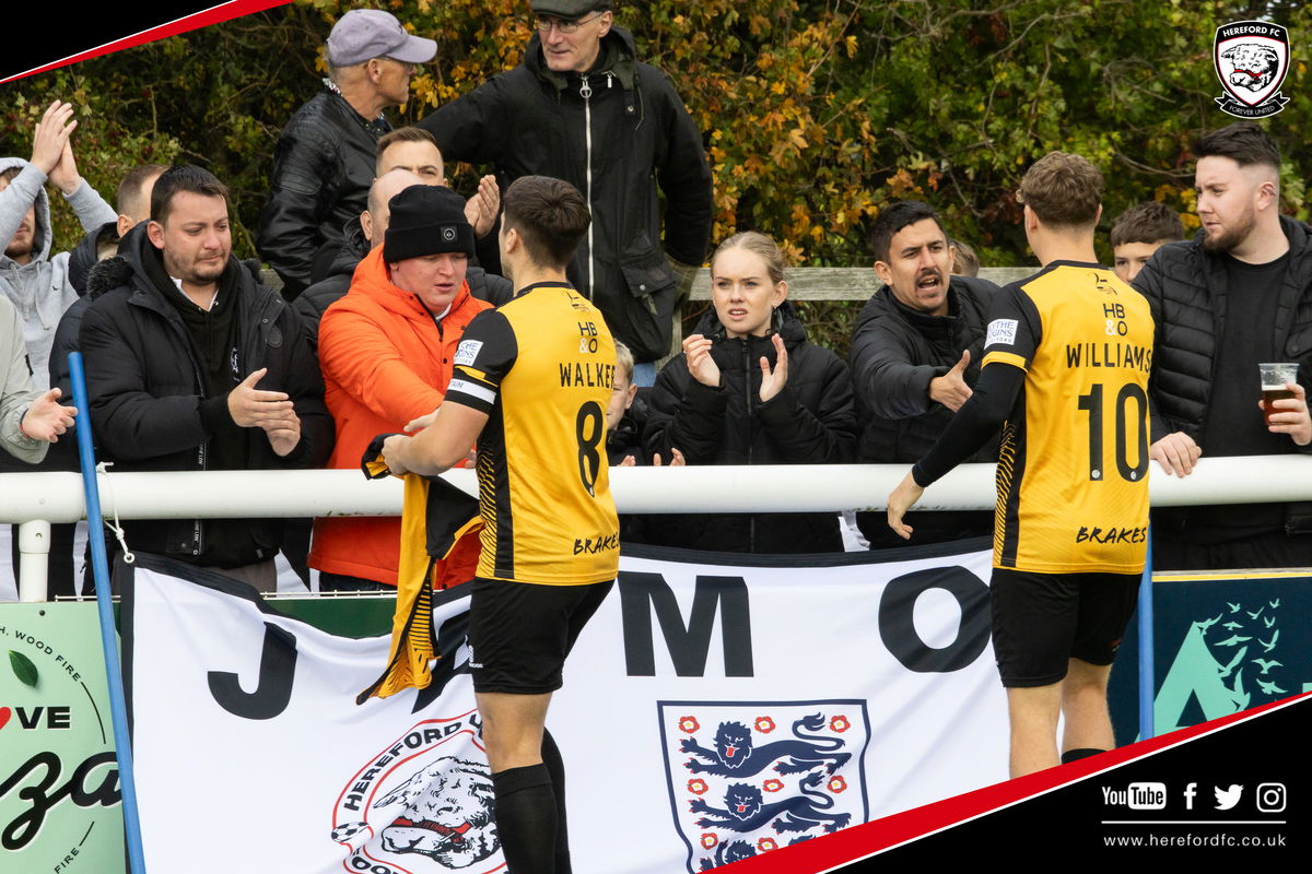 This picture ❤️🕊 

Massive respect to <a href="/LeamingtonFC/">Leamington FC ⚽️</a>
For your tributes 🙌❤️ 

#ripjamo #jamoforever22