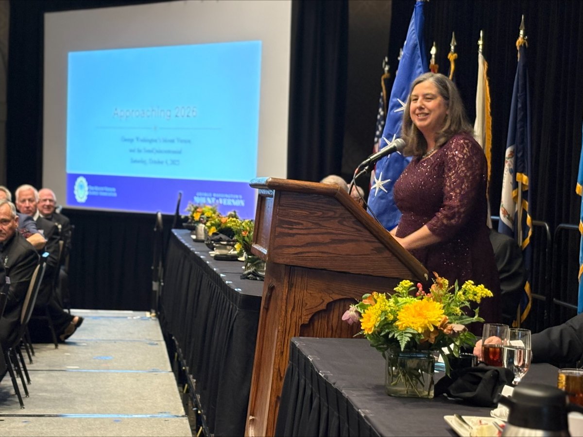SarHeadquarters's tweet photo. Honored to welcome @MountVernon’s Allison Wickens at #SARLeadership! 🇺🇸 She shared exciting updates ahead of 2026 &amp; Washington’s 300th in 2032. PG Mike Elston presented her the Distinguished Patriotic Leadership Service Award! #SAR #SAR250 https://t.co/QqnyNWJMYT