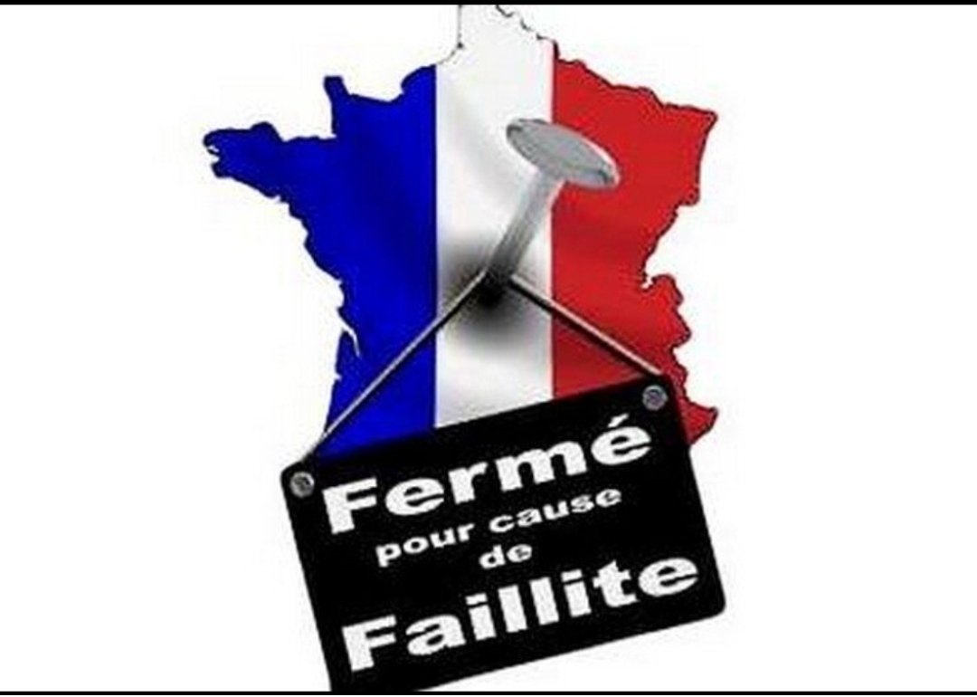 sylvie_jegou's tweet photo. @v_joron Quittons l'UE !
C'est un "machin" anti-États qui nous emmène dans une logique de ruine et de guerres.
La disparition de la France est programmée : sortons de cette logique !
Article 50 : #Frexit
#LesPatriotes de #Philippot #BlocSouverainiste #Article50 https://t.co/kaETuDt4qE