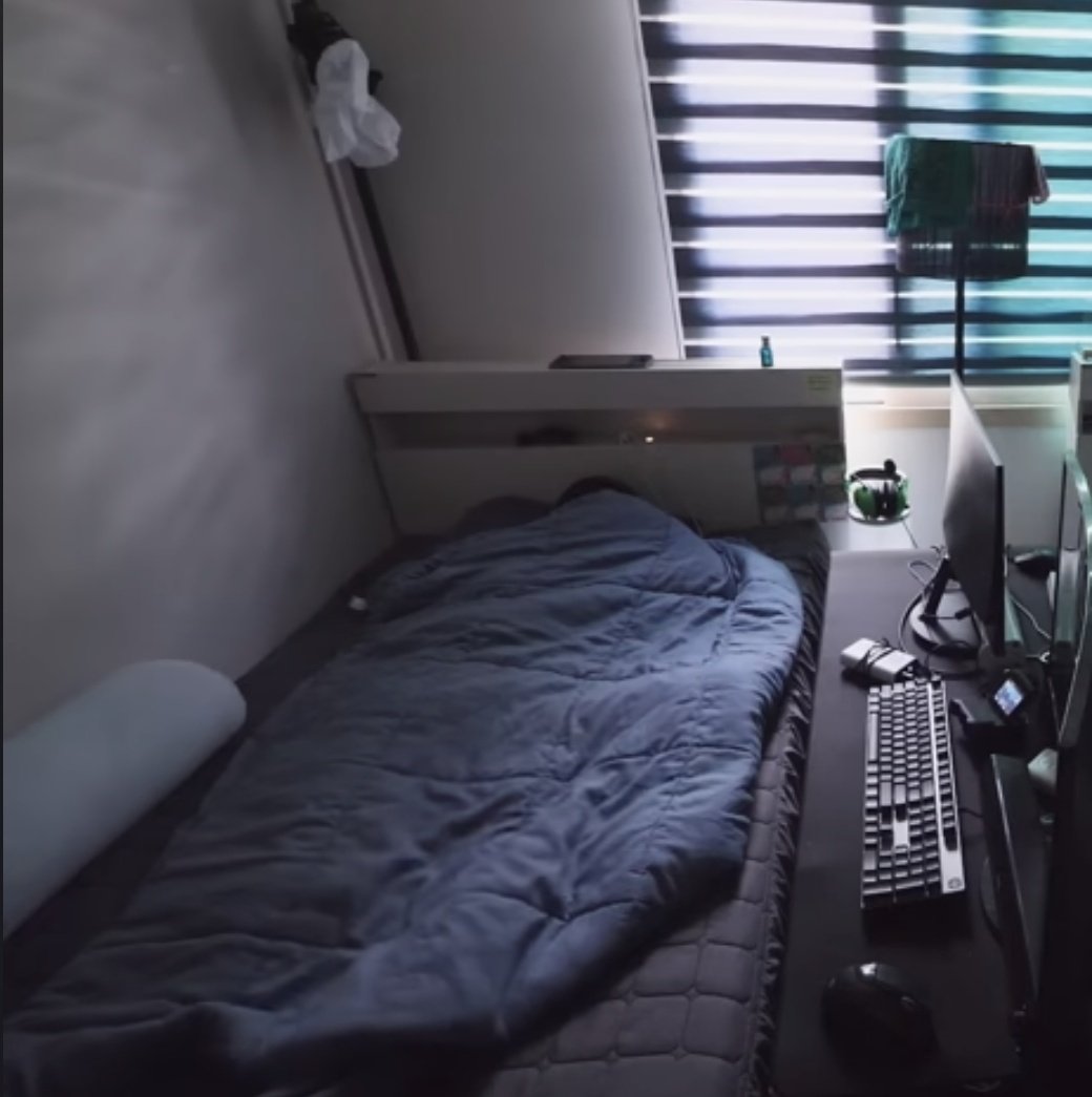 난이정도로납작한남자가좋음