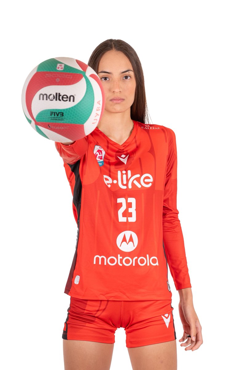 _parra_04's tweet photo. Primer partido como profesional🇮🇹🦋

📍E-Work Arena
8:30pm (Local time) https://t.co/Ko9wLkXgVx