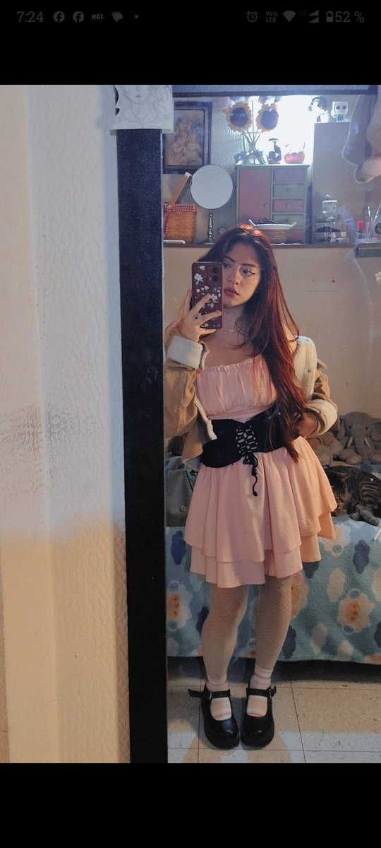 and_dr_'s tweet photo. El outfit de ayer uff la vd q me mamé 😽☝🏻 https://t.co/lXDvSKLtkM