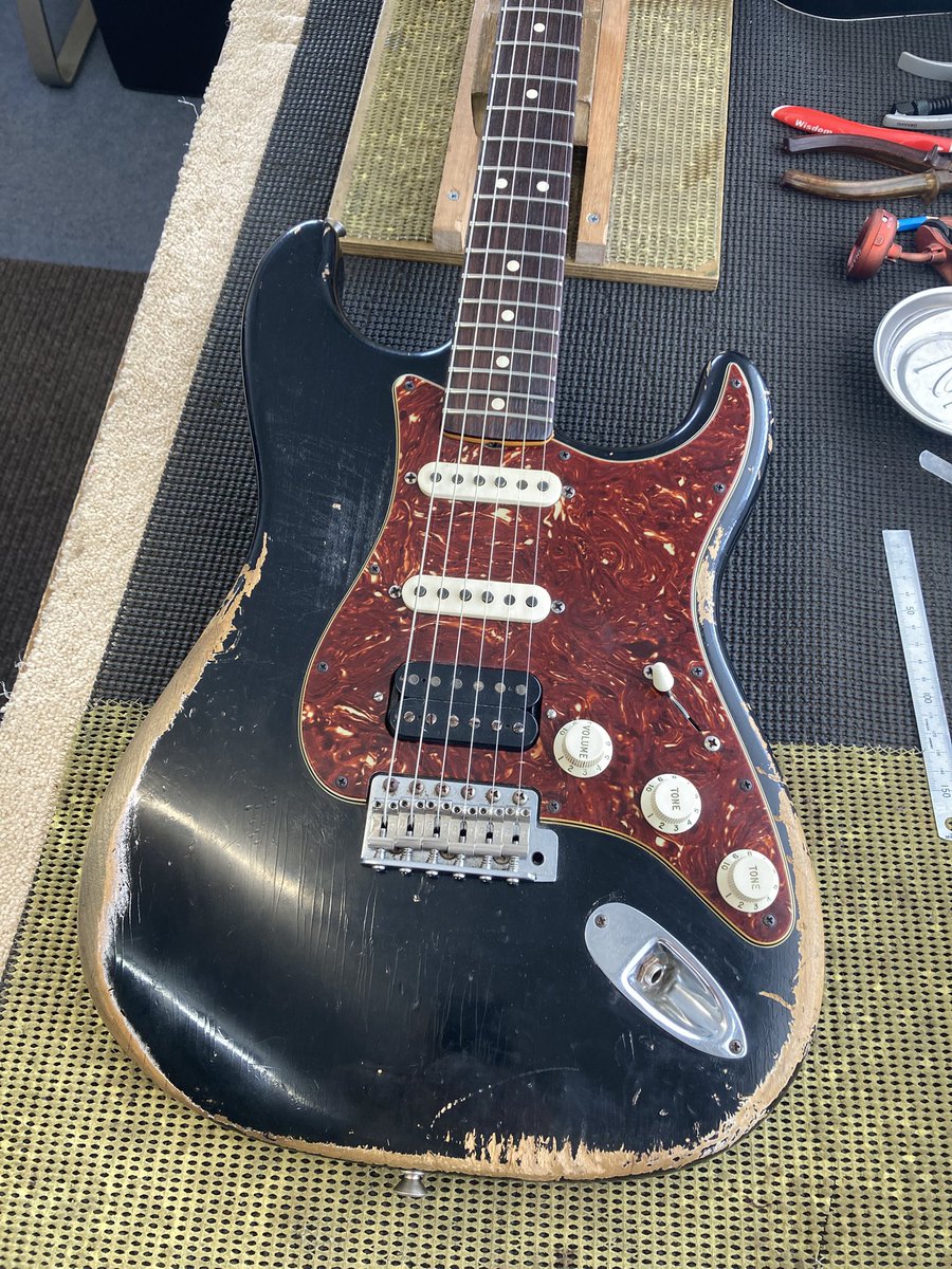 AB Guitar Tech tweet media